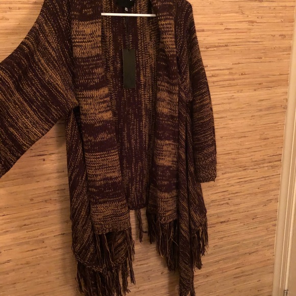 Sweater - Picture 2 of 2